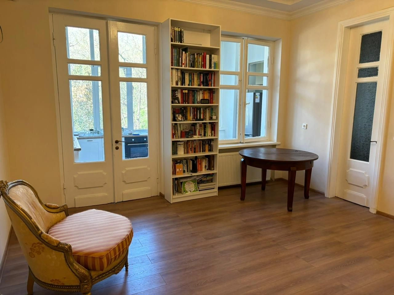 साबूरटालो जिले के केंद्र में स्टाइलिश 2+1 अपार्टमेंट, टिबिलीसी