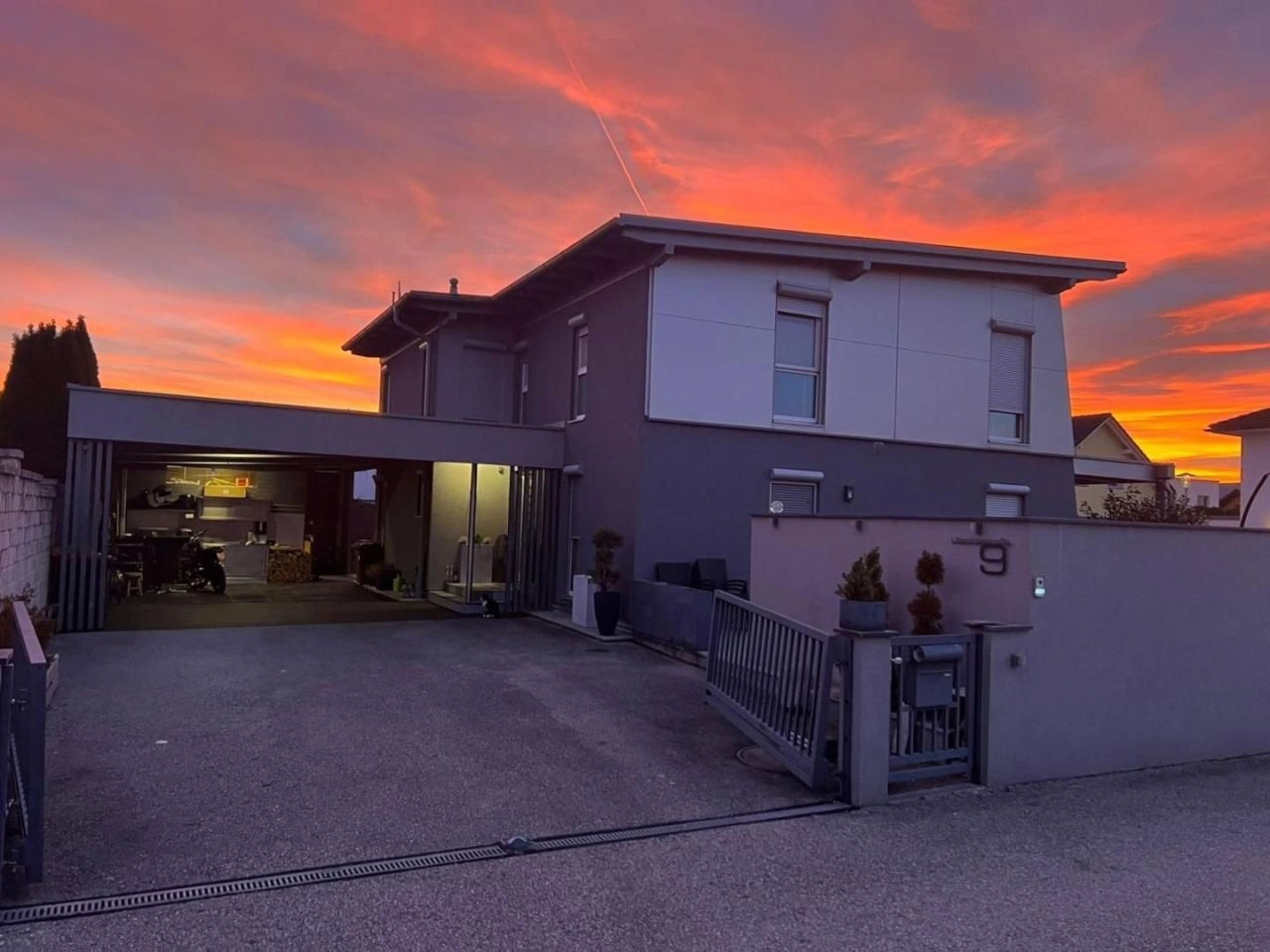 Marchtrenk의 전용 수영장을 갖춘 아름다운 빌라