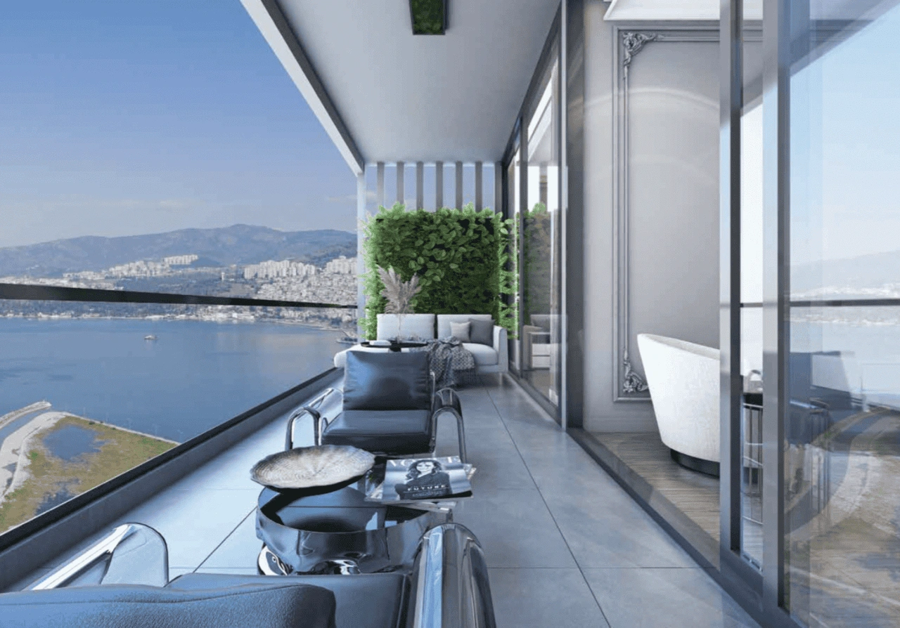Apartment 3+1 by the sea in Izmir