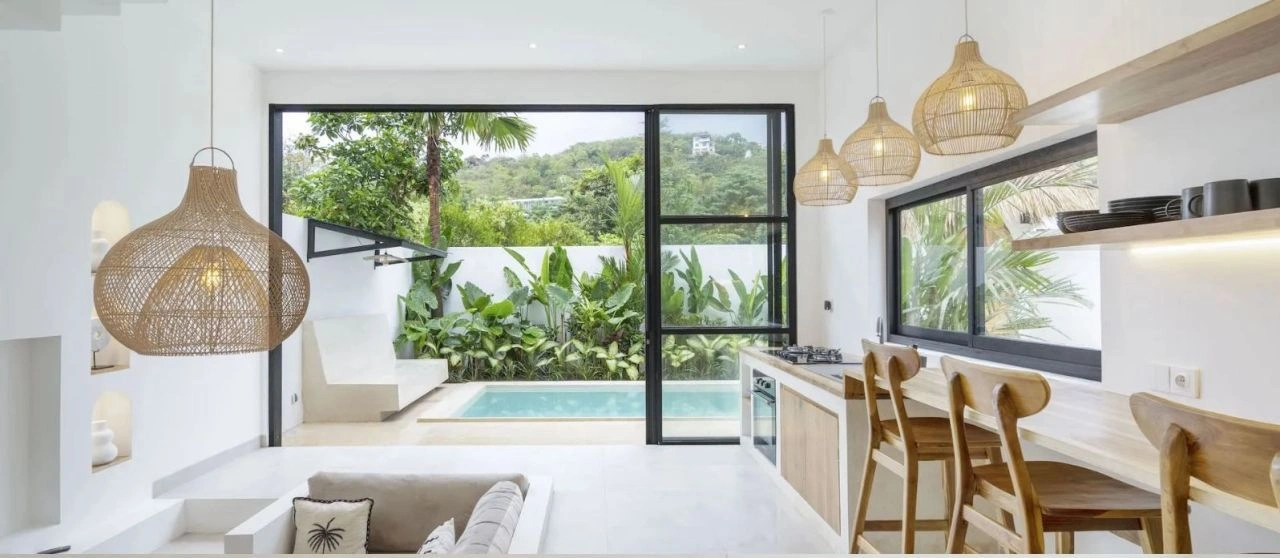 समुद्र-दृश्य के साथ बुकेत के प्रतिष्ठित इलाके में आरामदायक 1+1 घर