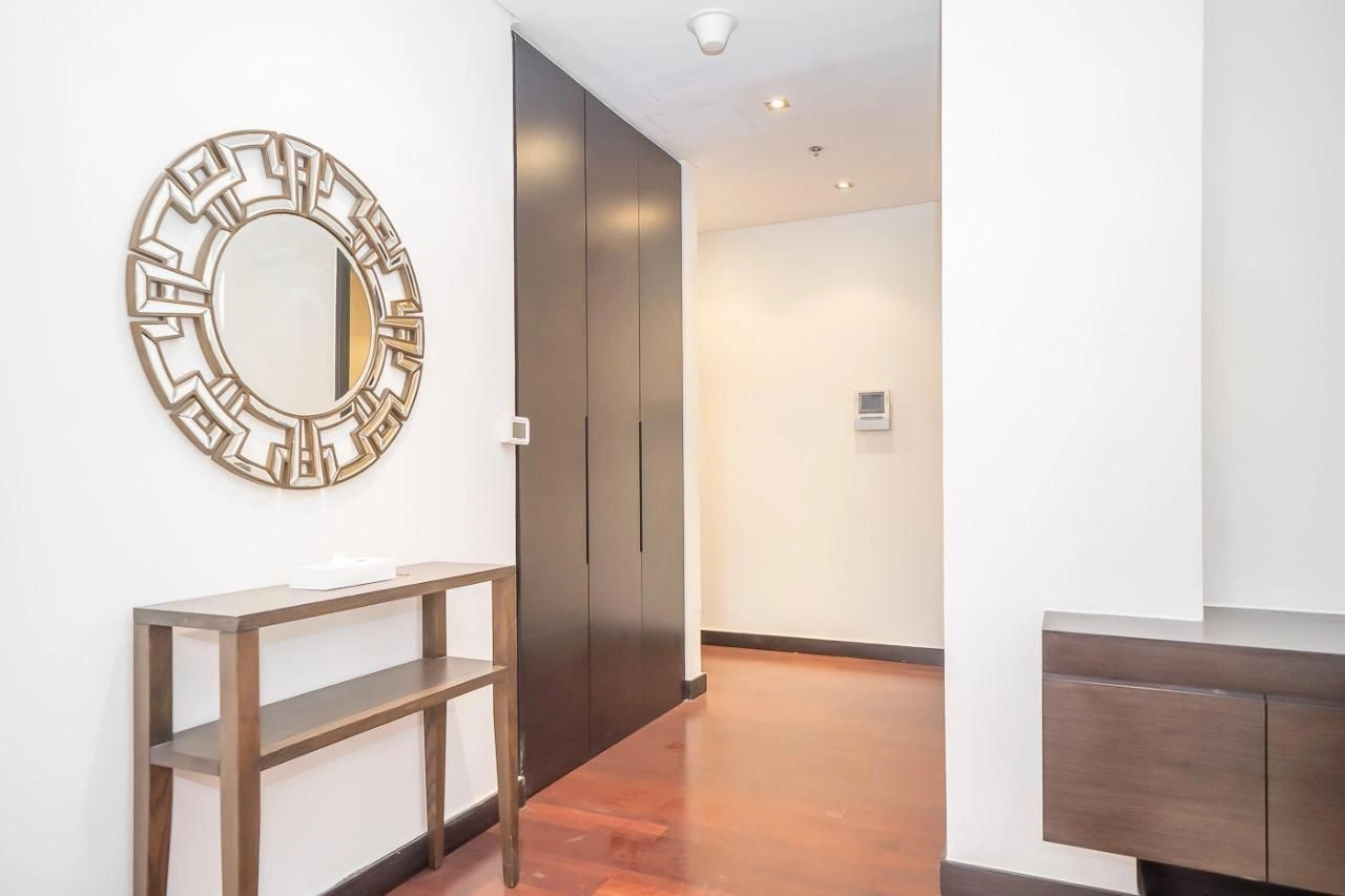 Furnished apartment 164.32 m2 in a residential complex with panoramic views of the sea and the Dubai skyline