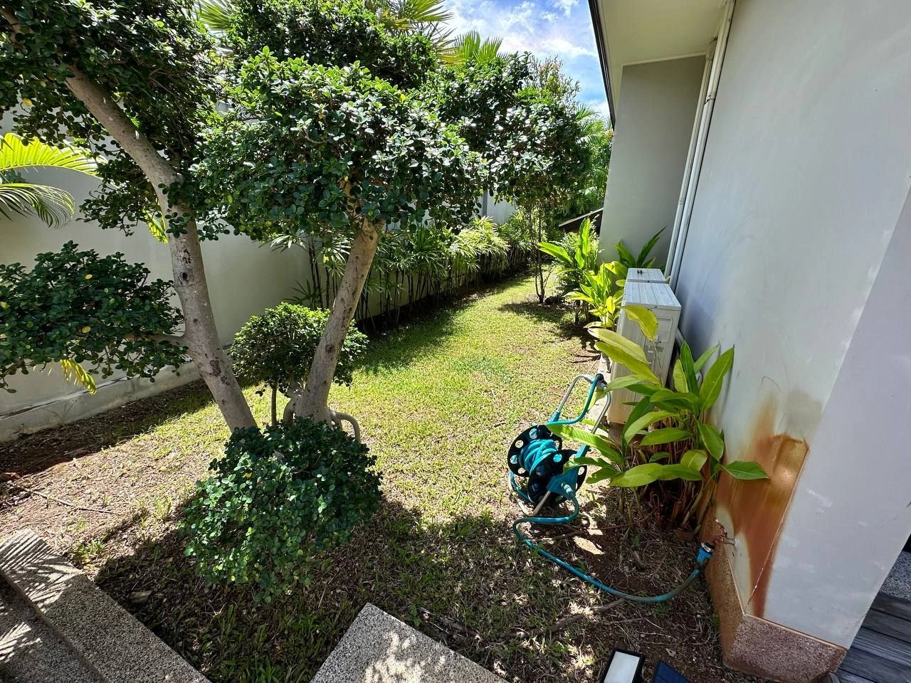 Ready-made villa 239 m2 near Layan beach, Phuket