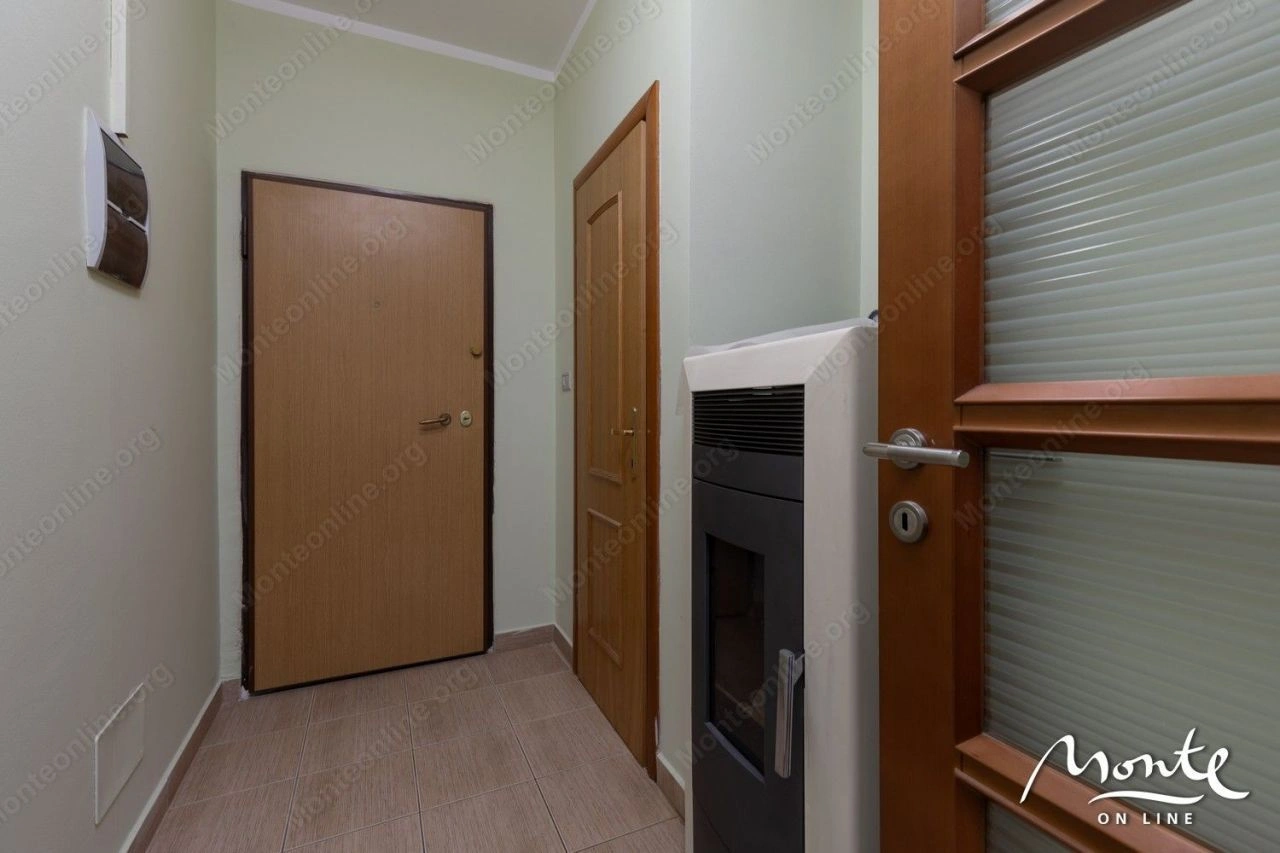 Купите квартиру в Тивате за 230 тыс. € ✅ жильё в Черногории