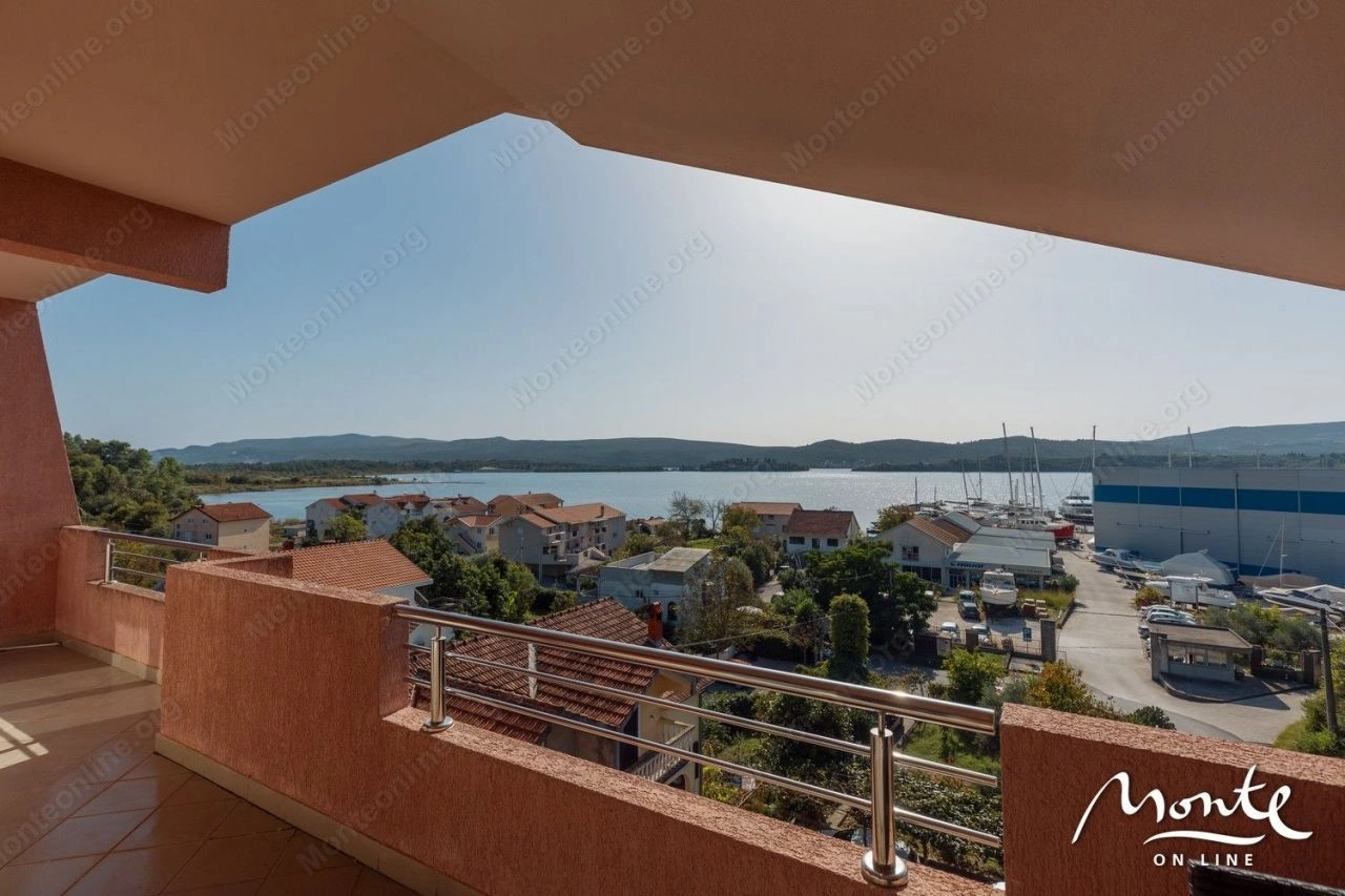 Купите квартиру в Тивате за 230 тыс. € ✅ жильё в Черногории