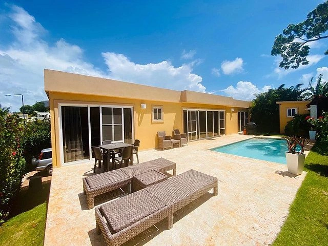 Cottage im prestigeträchtigen Dorf Casa Linda mit Garten und Swimmingpool, Dominikanische Republik