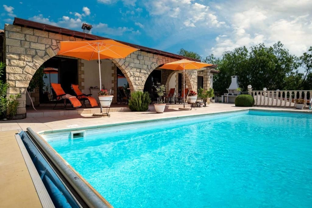 Villa 202 m2 im Dorf Anarita, Region Paphos