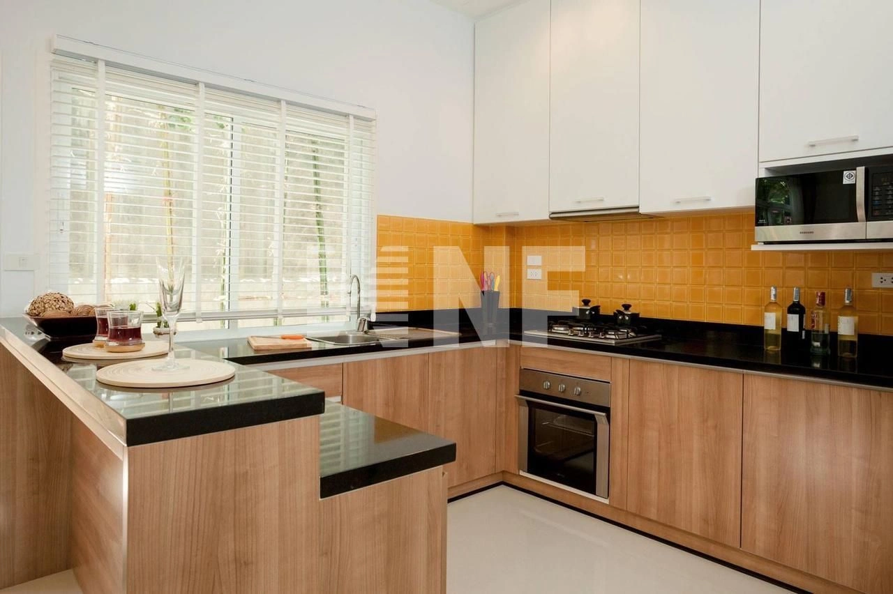 华欣高端社区宽敞 3+1 别墅