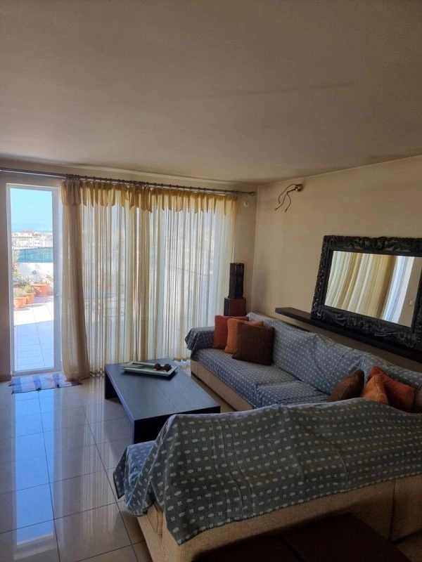 雅典宽敞联排别墅 100 m²