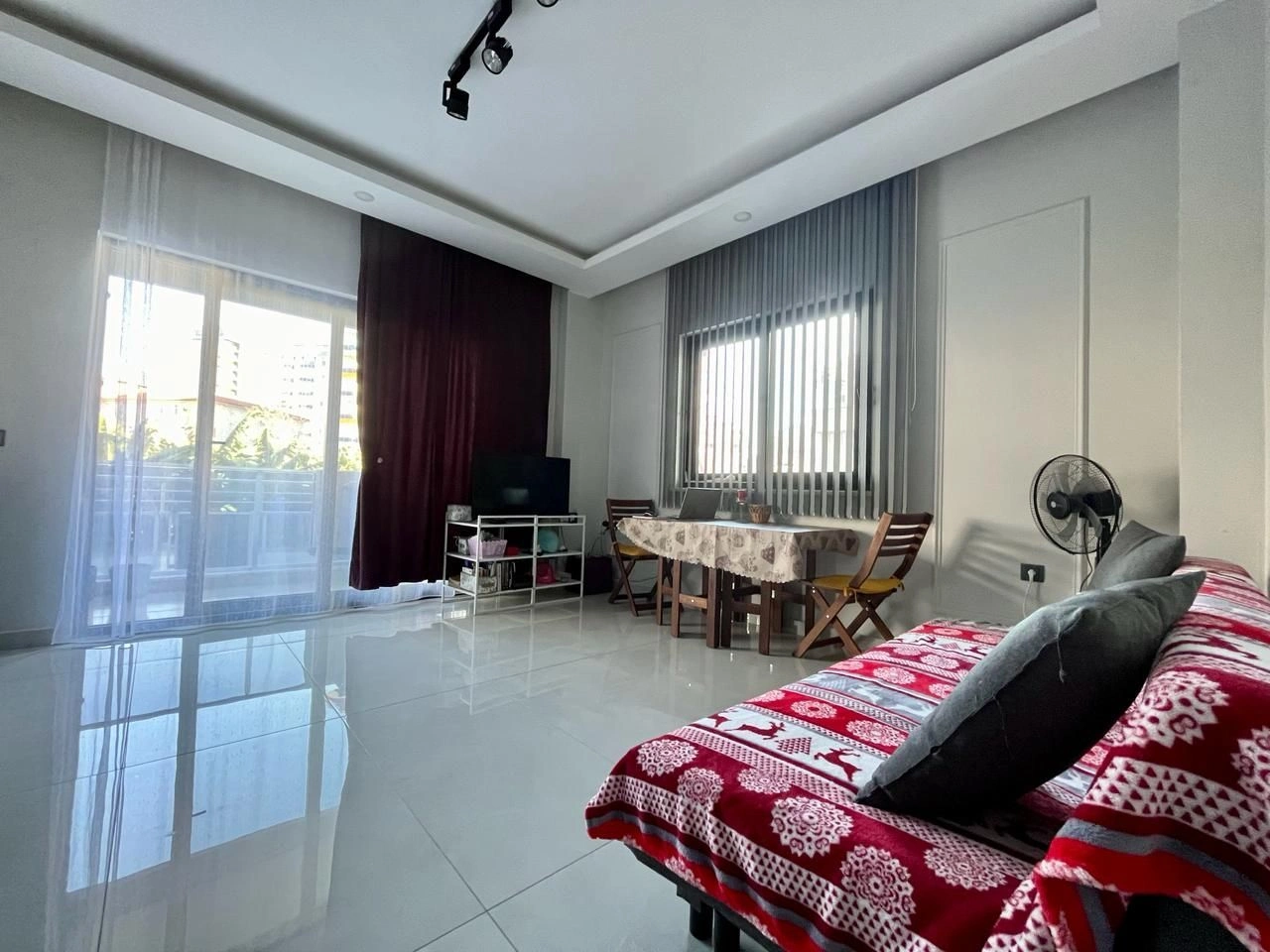 Spacious apartment in Alanya, Mahmutlar district, Turkey, 55 m²