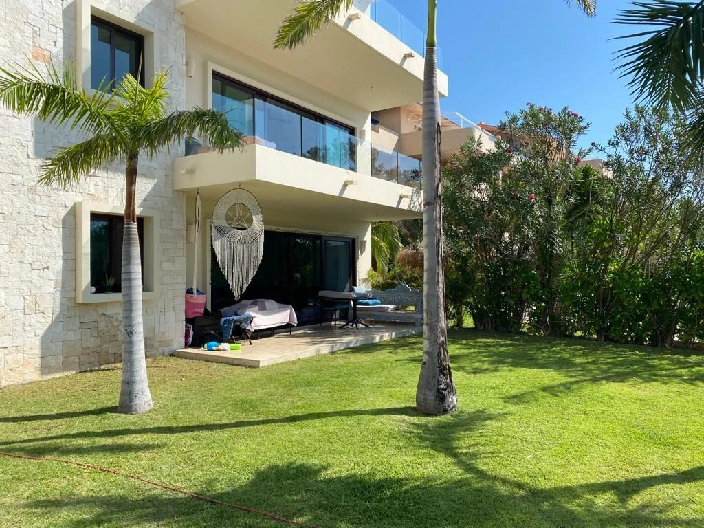 Achetez un appartement avec une vue imprenable sur la rivière à Puerto Aventuras - 867k $ ✅