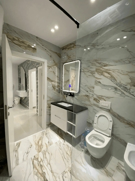 Apartment for living by the sea 82 m2 in the city of Vlora