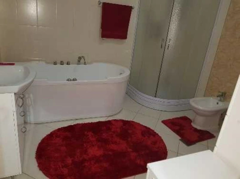 توجد الفيلا على بُعد 5 دقائق من مركز نوفي ساد