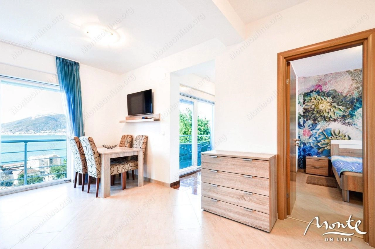 شقة واسعة ومضيئة بمساحة 46 م² بالقرب من البحر في تيفات