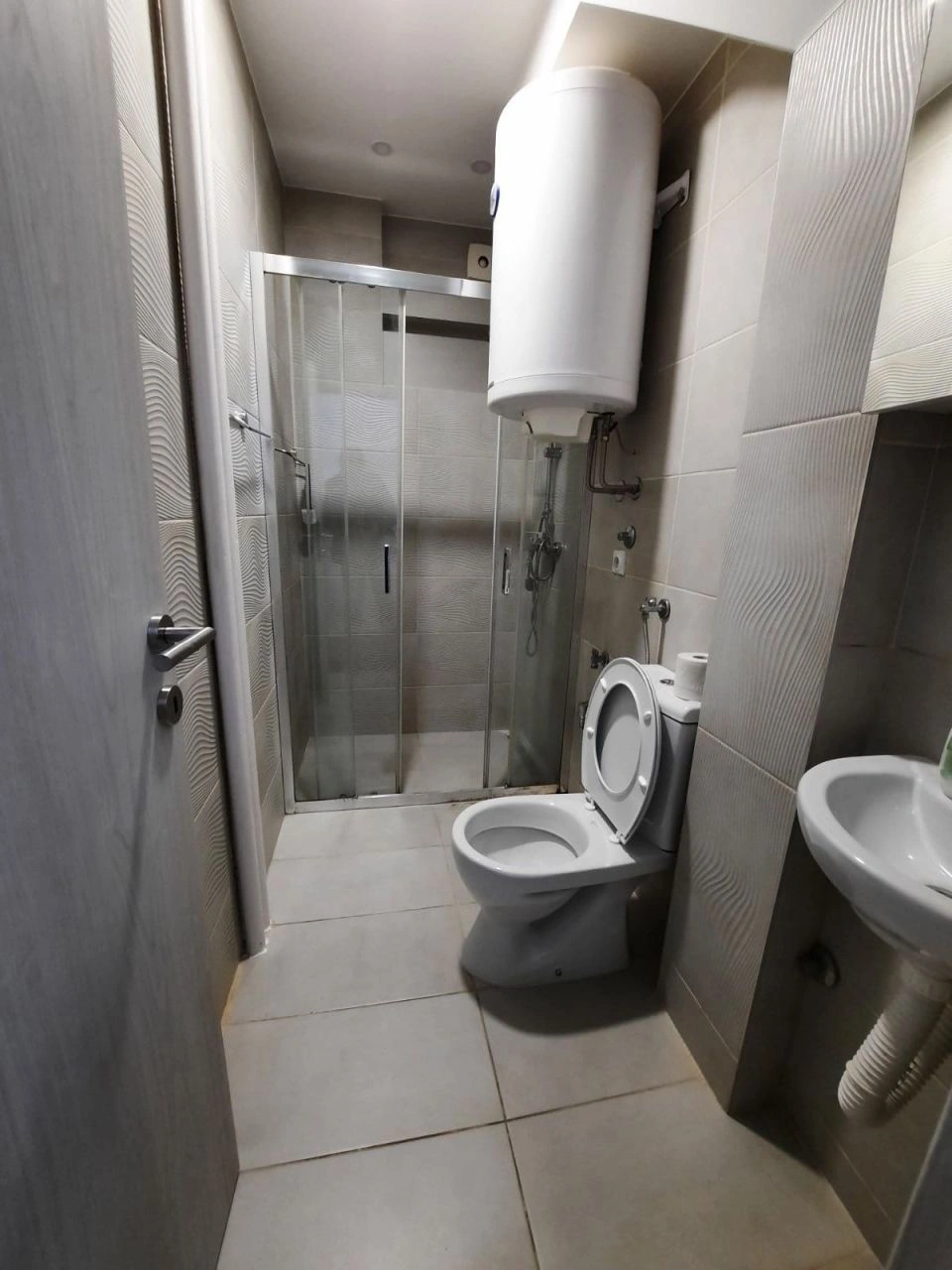 Luminoso apartamento amueblado en una zona prestigiosa de Belgrado - 80,000 €