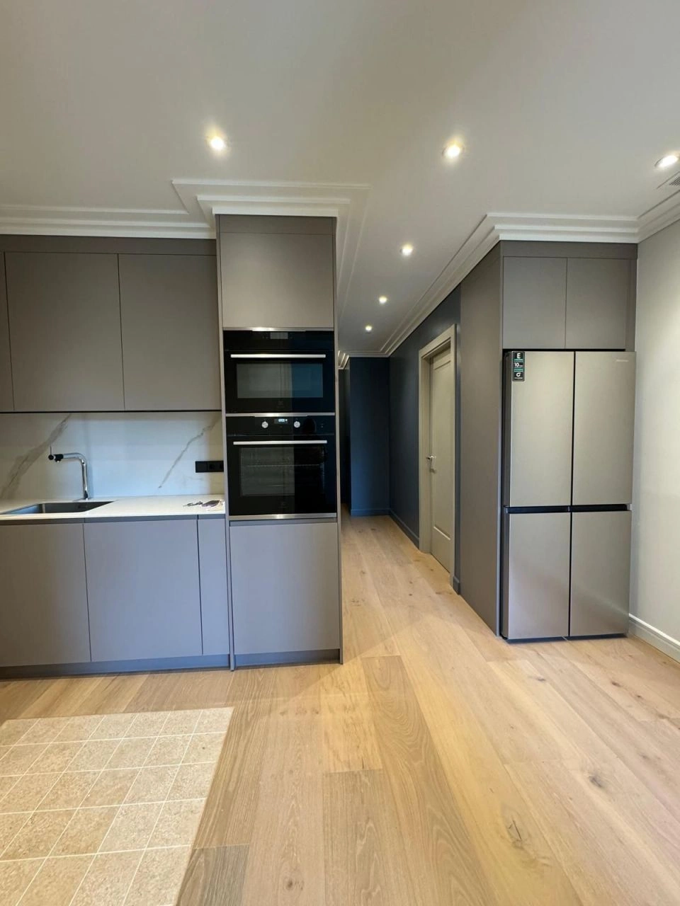 Gemütliche 2+1 Wohnung neben dem Diagonalprojekt in Barcelona