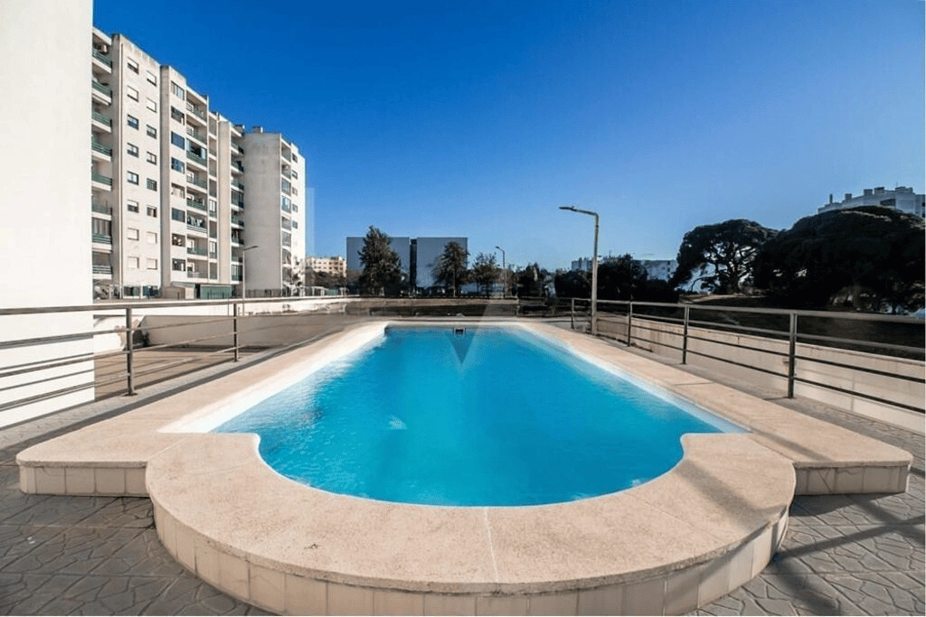 شقة 3+1 بمسبح خارجي في بارييرو، البرتغال