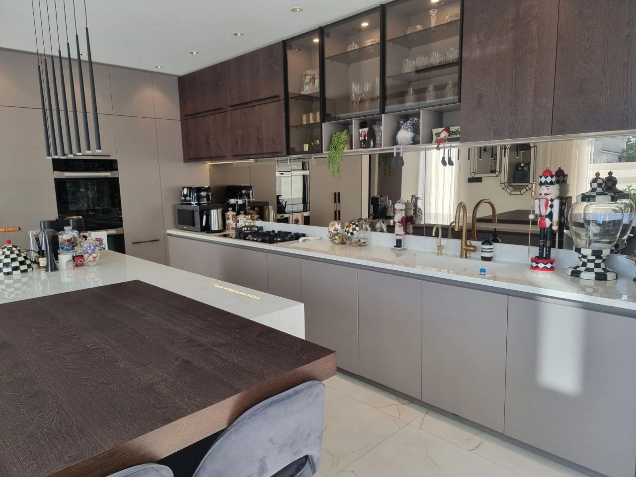 Magnificent villa 265 m2 in Larnaca