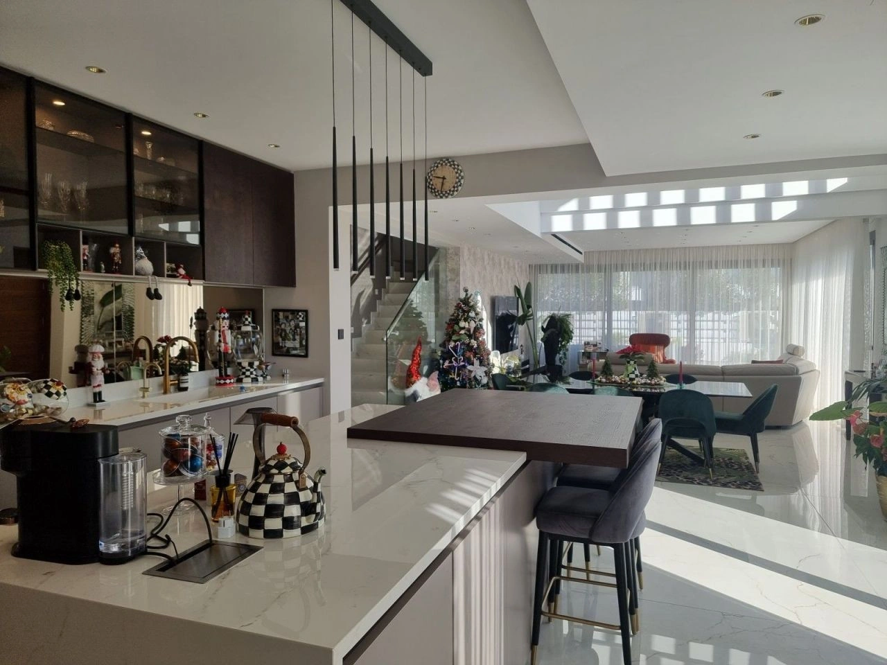 Magnificent villa 265 m2 in Larnaca