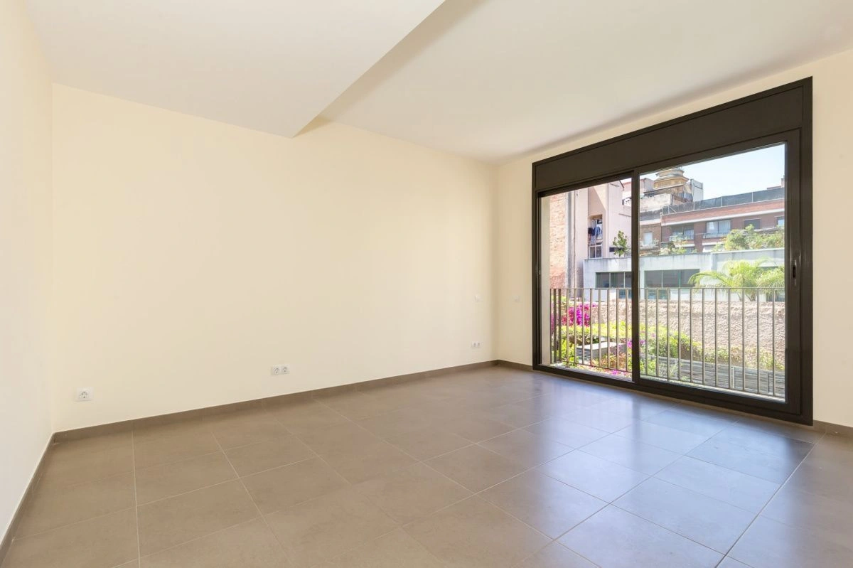 Stylish 2+1 apartment in Les Corts area of Barcelona