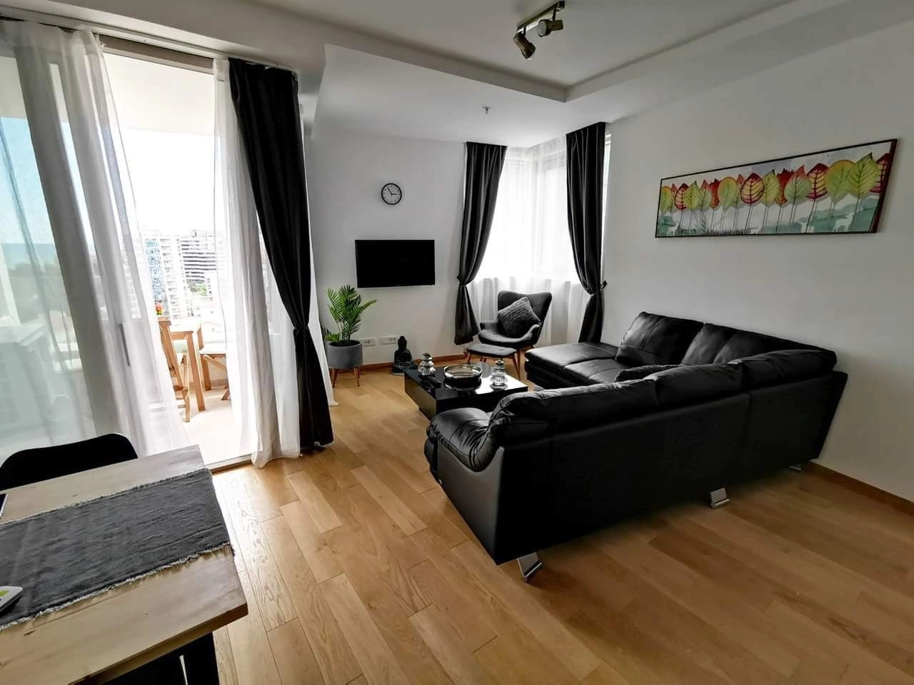 Modern apartment 51 m2 with sea views in Budva