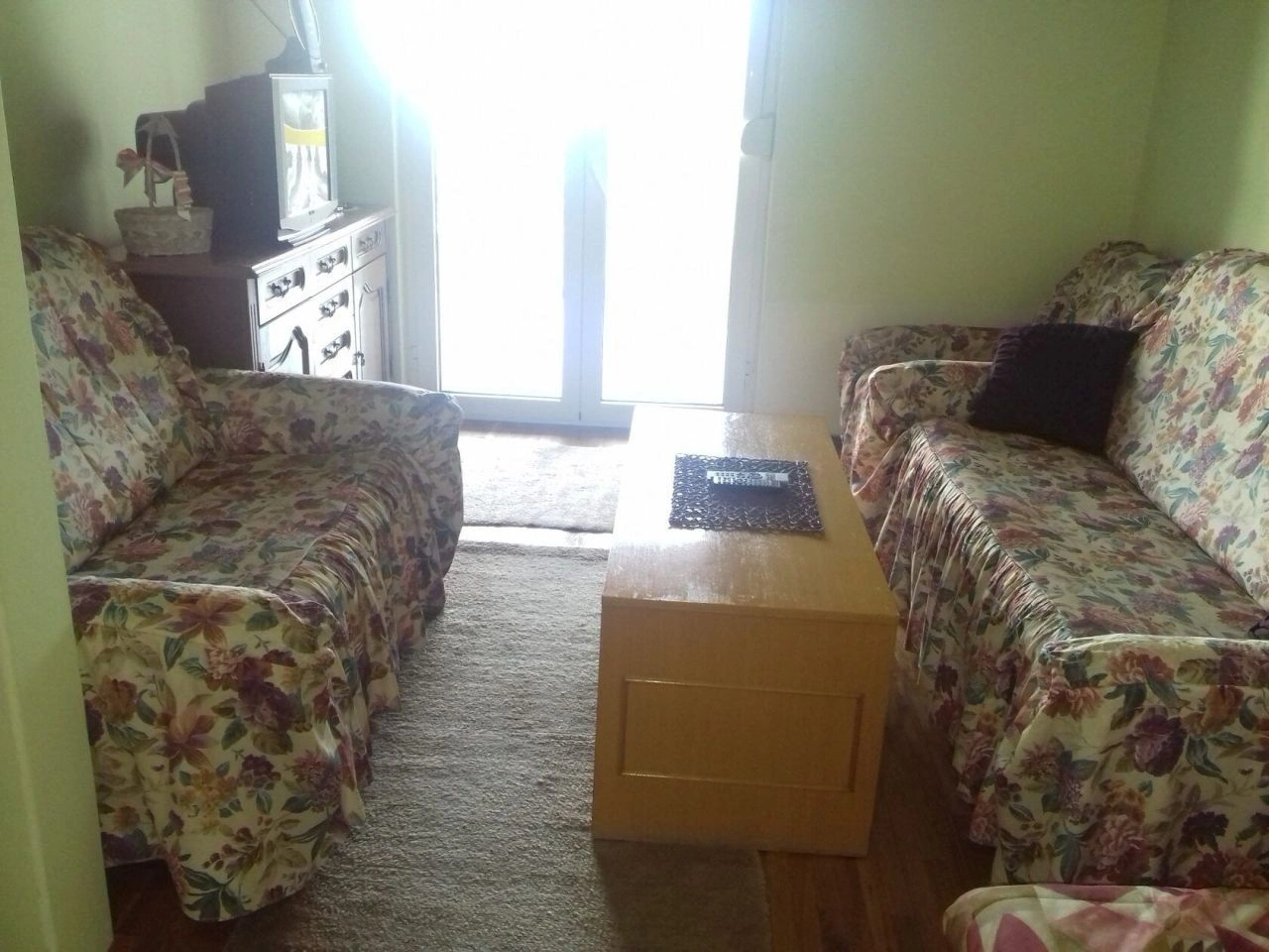 Appartamento 1+1 con layout conveniente nei sobborghi di Budva