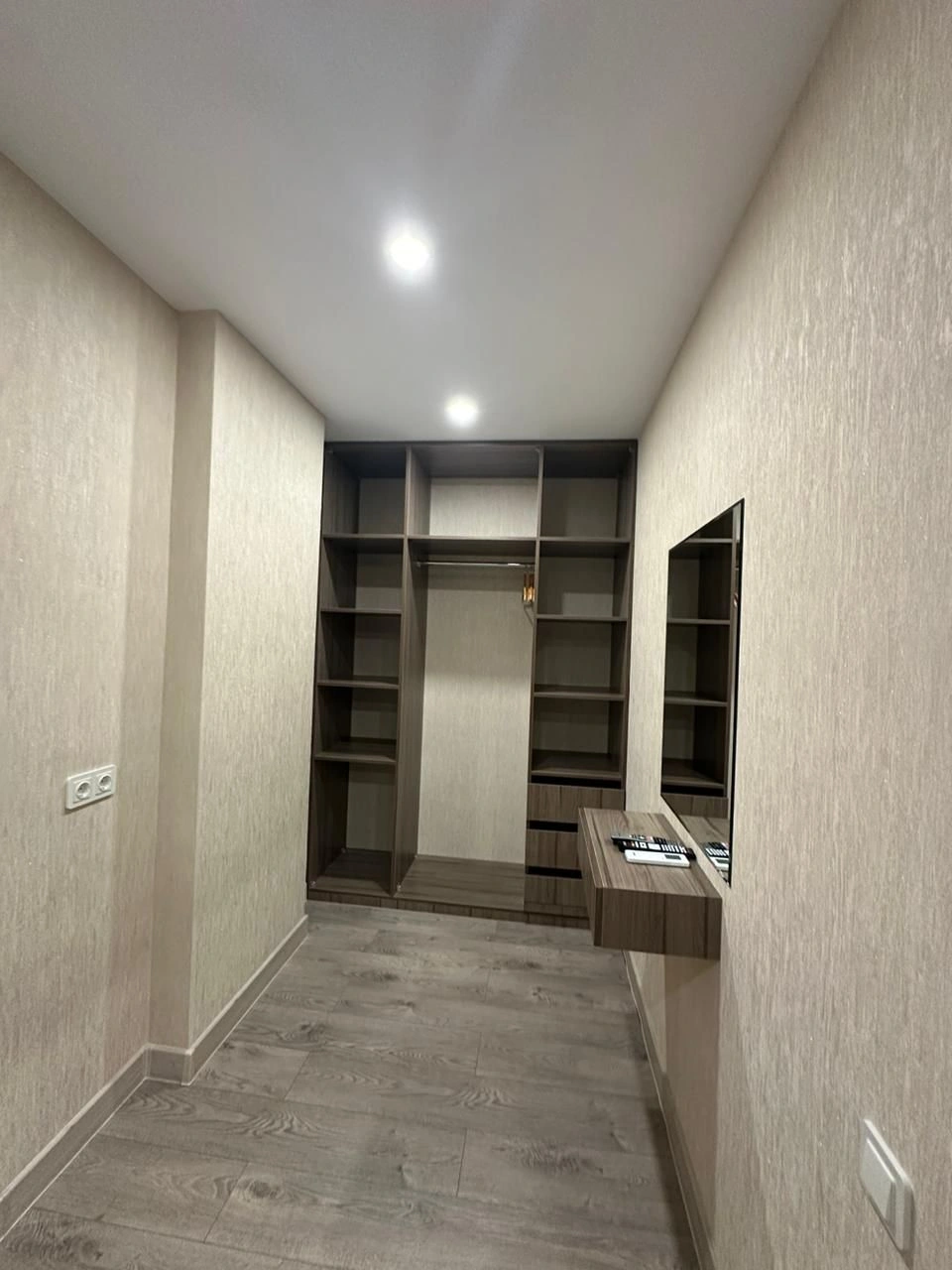Karadeniz kıyısındaki Batumi'de, 3+1 lüks penthouse