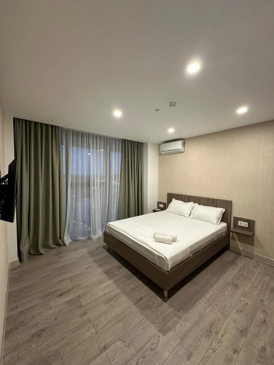 Karadeniz kıyısındaki Batumi'de, 3+1 lüks penthouse