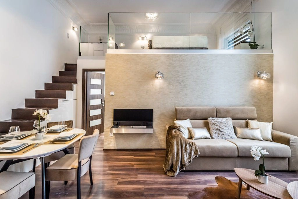 Appartement 3+1 avec vue sur la ville, au centre de Budapest