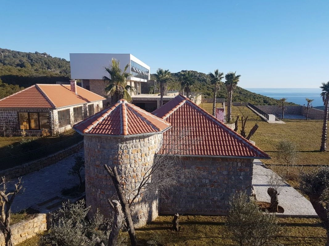 New 4+1 villa in the Krimovica area of Budva