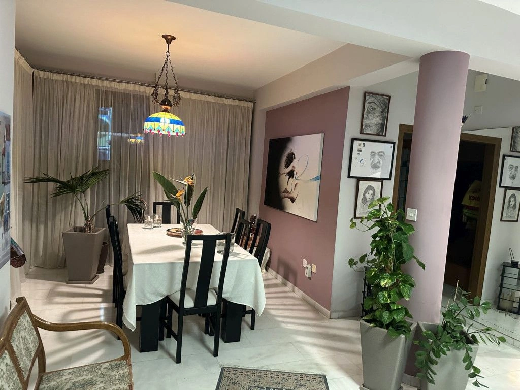 Villa spacieuse de 320 m2 à Larnaca