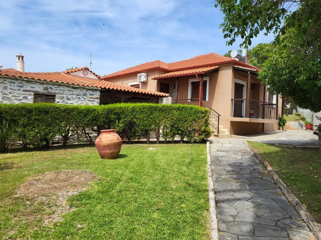 Charming cottage 90 m² on the peninsula of Sithonia