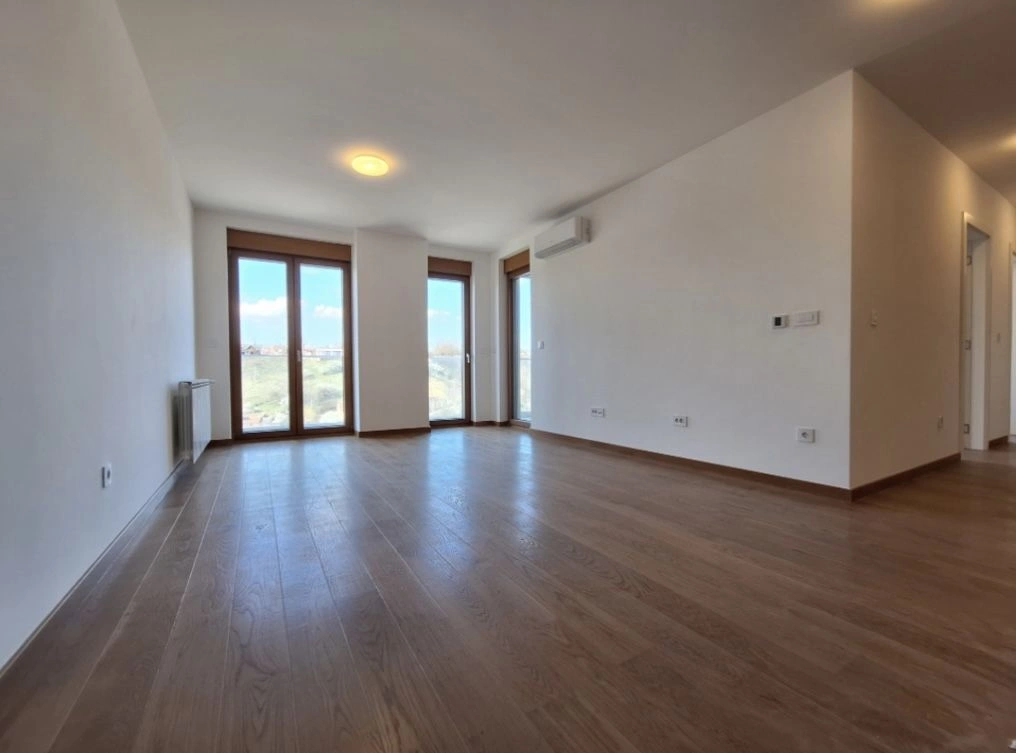 شقة حديثة بإطلالة رائعة على المدينة في بلغراد، صربيا، 84 م²