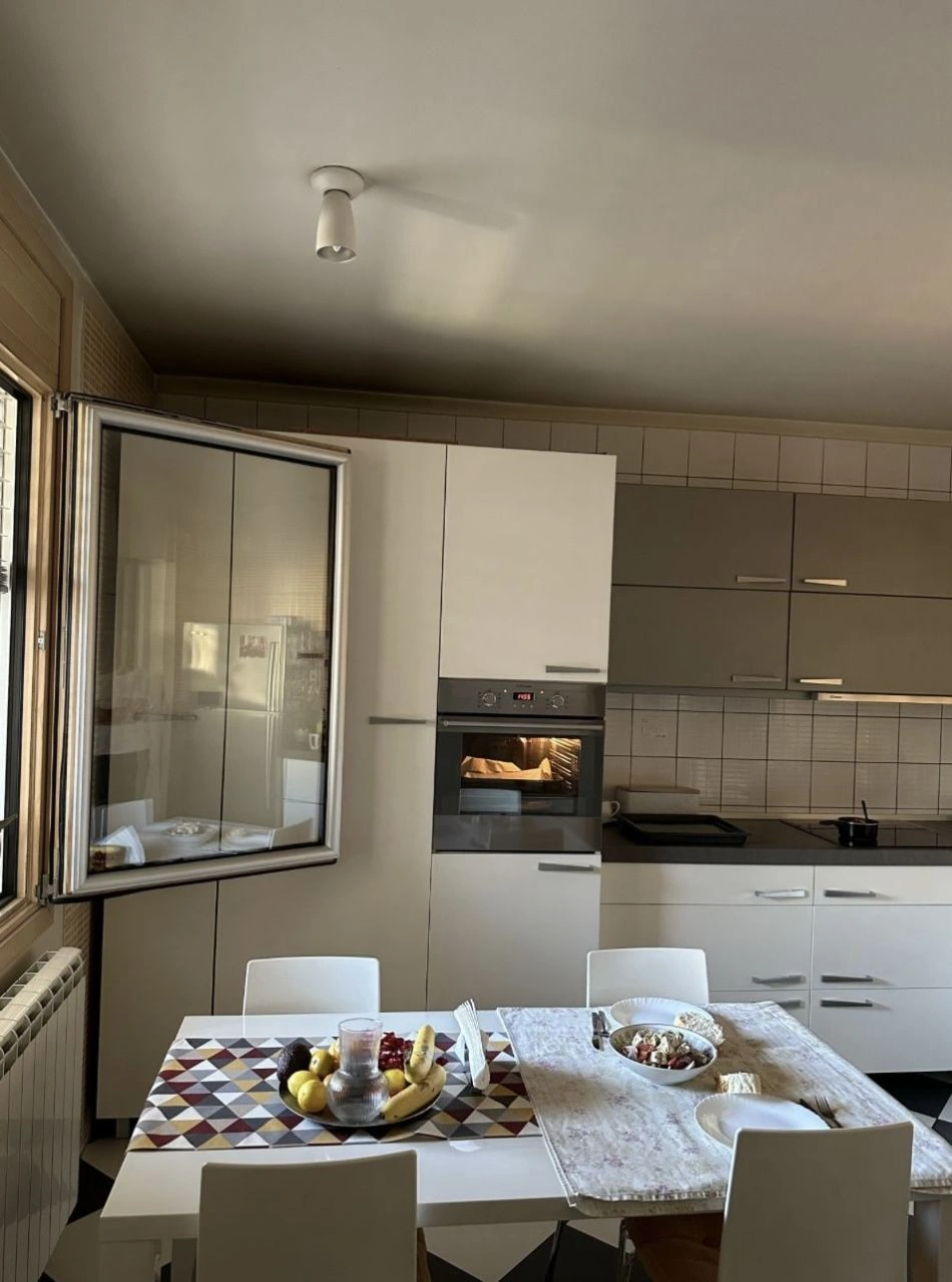 شقة ديلوكس أنيقة في شارع هادئ في بلغراد، صربيا، بمساحة 160 م²