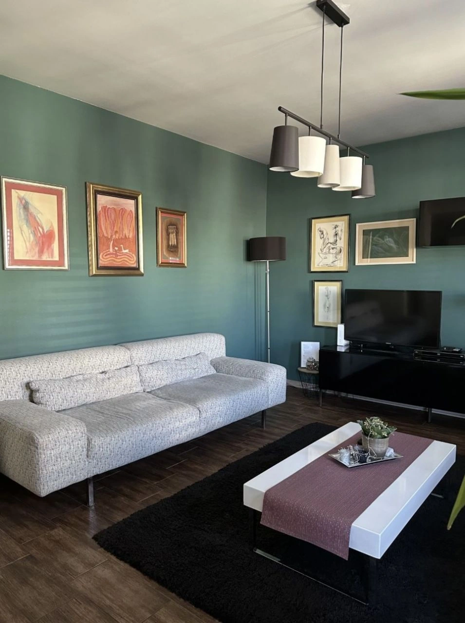 شقة ديلوكس أنيقة في شارع هادئ في بلغراد، صربيا، بمساحة 160 م²