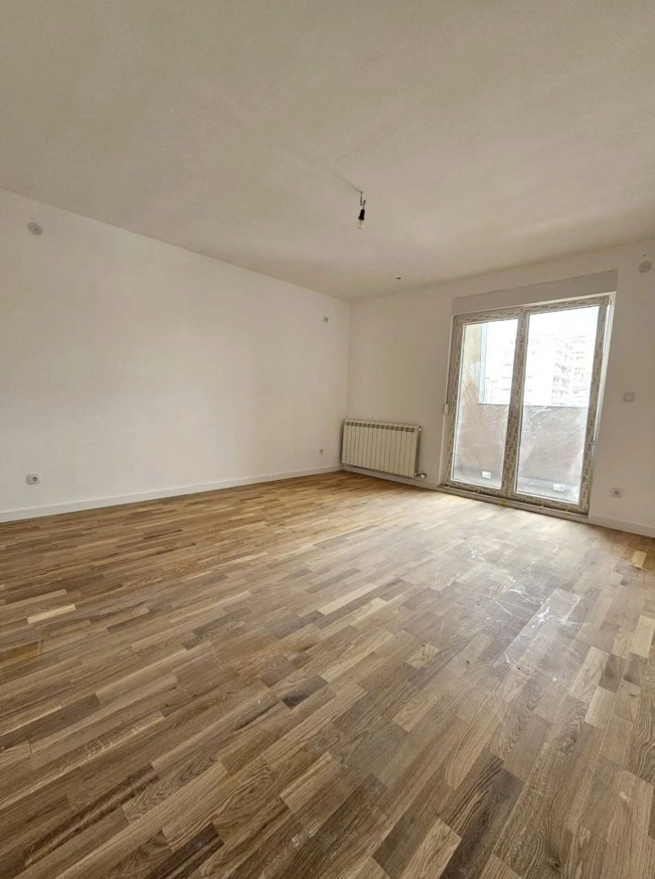 شقة عائلية بمساحة 84 م² في بلغراد، صربيا