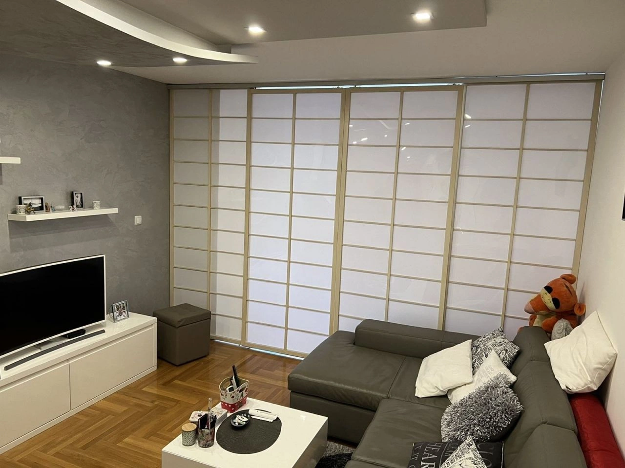 세르비아 베오그라드 중심의 밝은 스튜디오, 34 m2