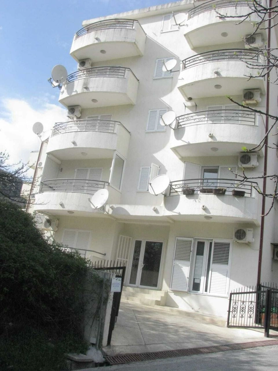 Cozy apartment 1+1 near the beach in Budva