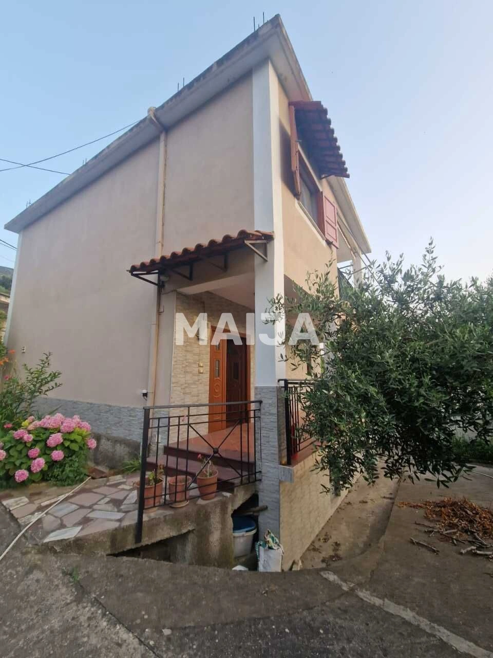 Spacious house 134 m2 for living in the city of Vlora