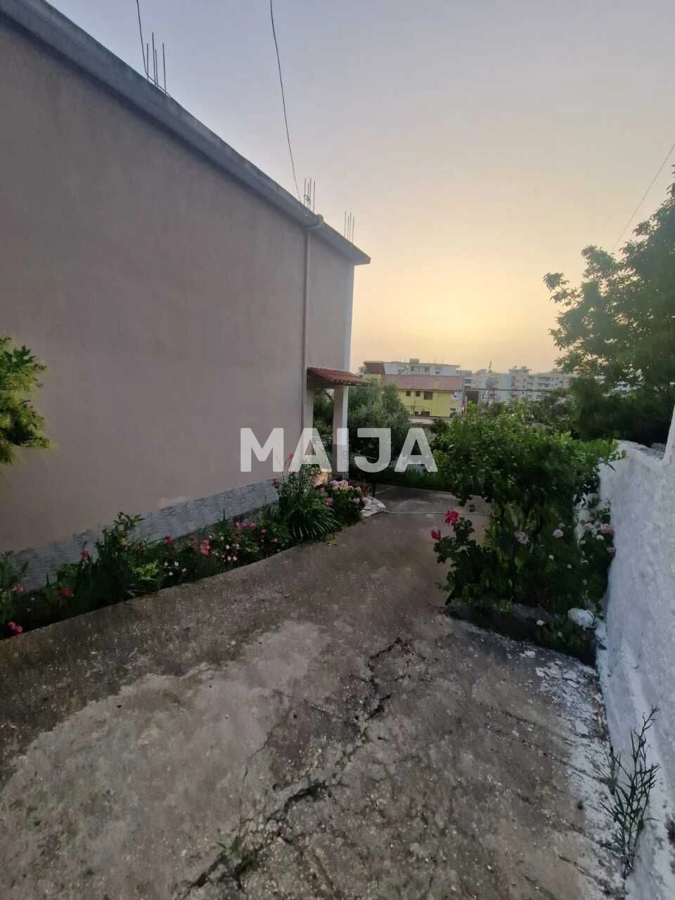 Spacious house 134 m2 for living in the city of Vlora