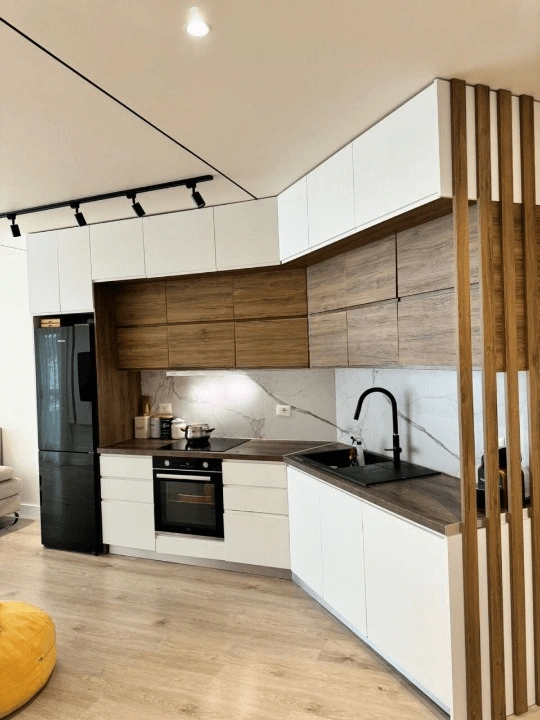 Apartment 98.2 m² with mountain view in Vlora