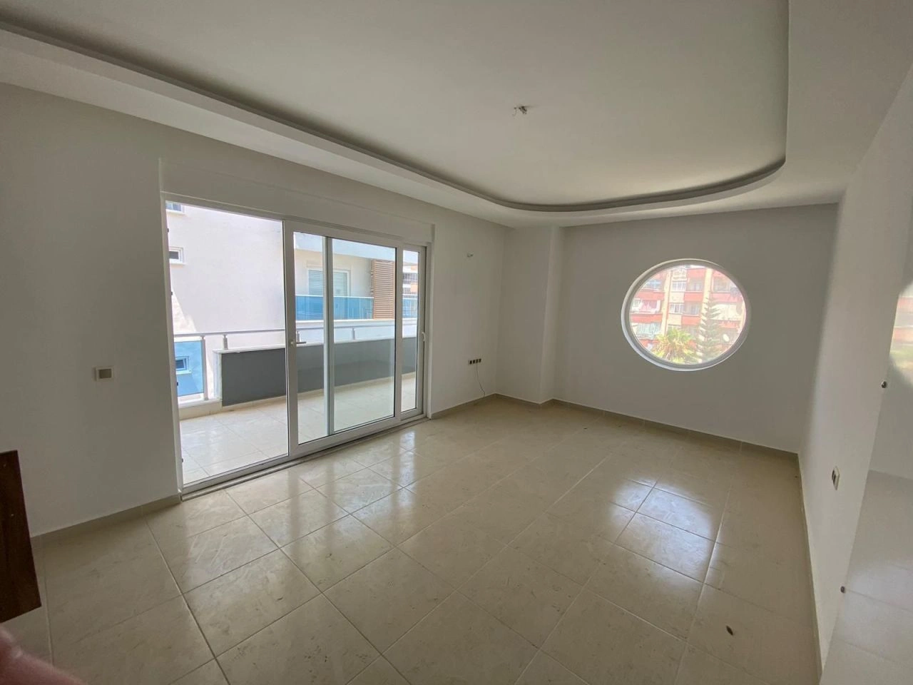 प्रतिष्ठित Alanya में 80 m2 का बड़ा अपार्टमेंट