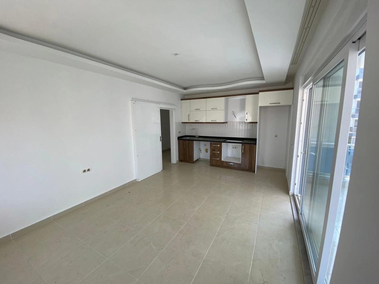 प्रतिष्ठित Alanya में 80 m2 का बड़ा अपार्टमेंट