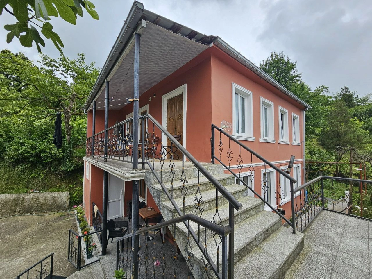 Two-storey house with 4 bedrooms in Batumi, Georgia