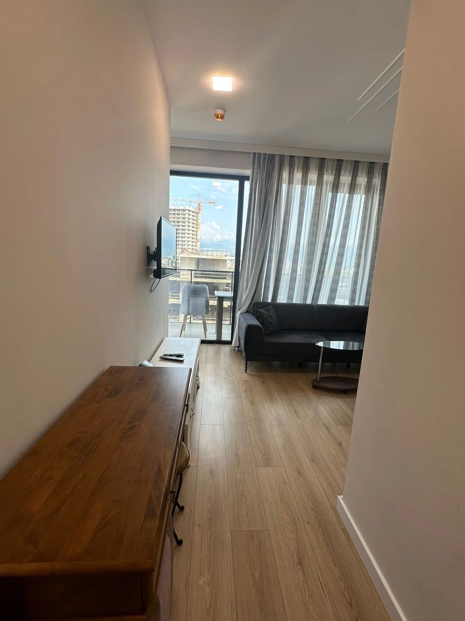 Wonderful 2+1 apartment on the waterfront in Batumi