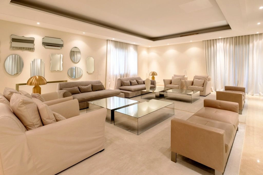 Luxuriöse 5+1 Villa in der Region Nikosia