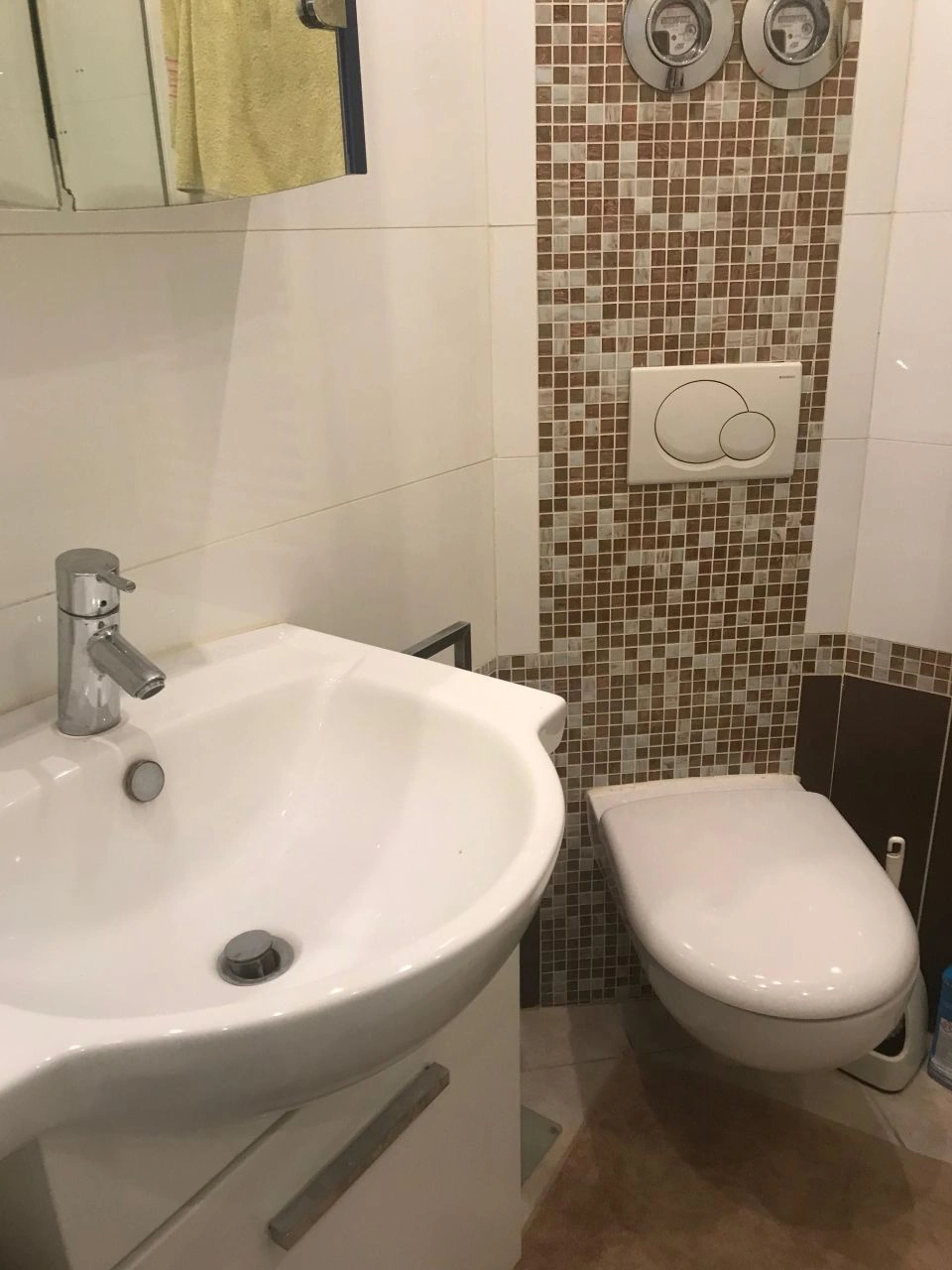 Apartamento con renovación moderna en el centro de Krefeld, Alemania