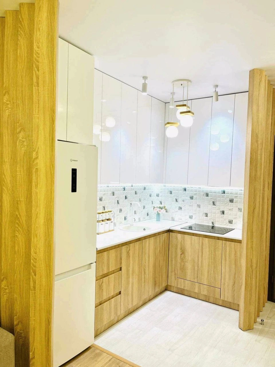 बातुमी के Alley of Heroes के पास 50 m2 का उज्जवल अपार्टमेंट