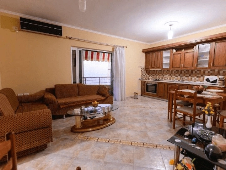 Magnificent villa 260 m² in Vlora