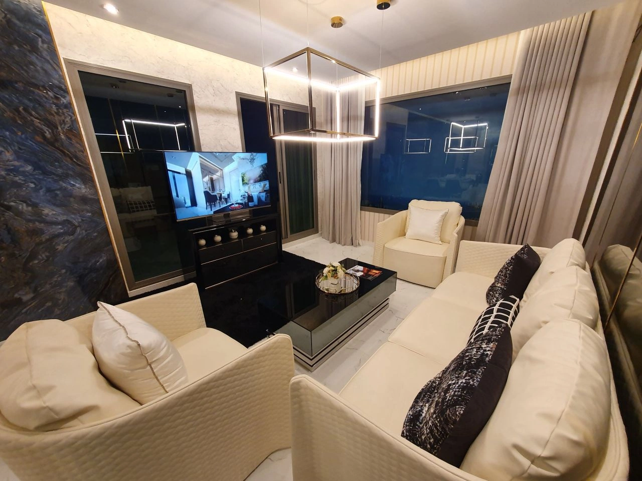 Cozy 29 m2 apartment in a skyscraper in Pattaya