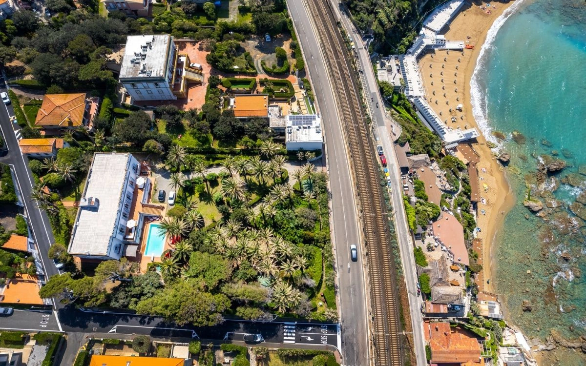 意大利 Castiglioncello 地区 6+1 历史别墅